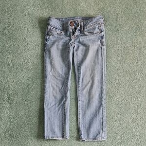 American Eagle Outfitters Light Blue Stretch Mid Calf Low Rise